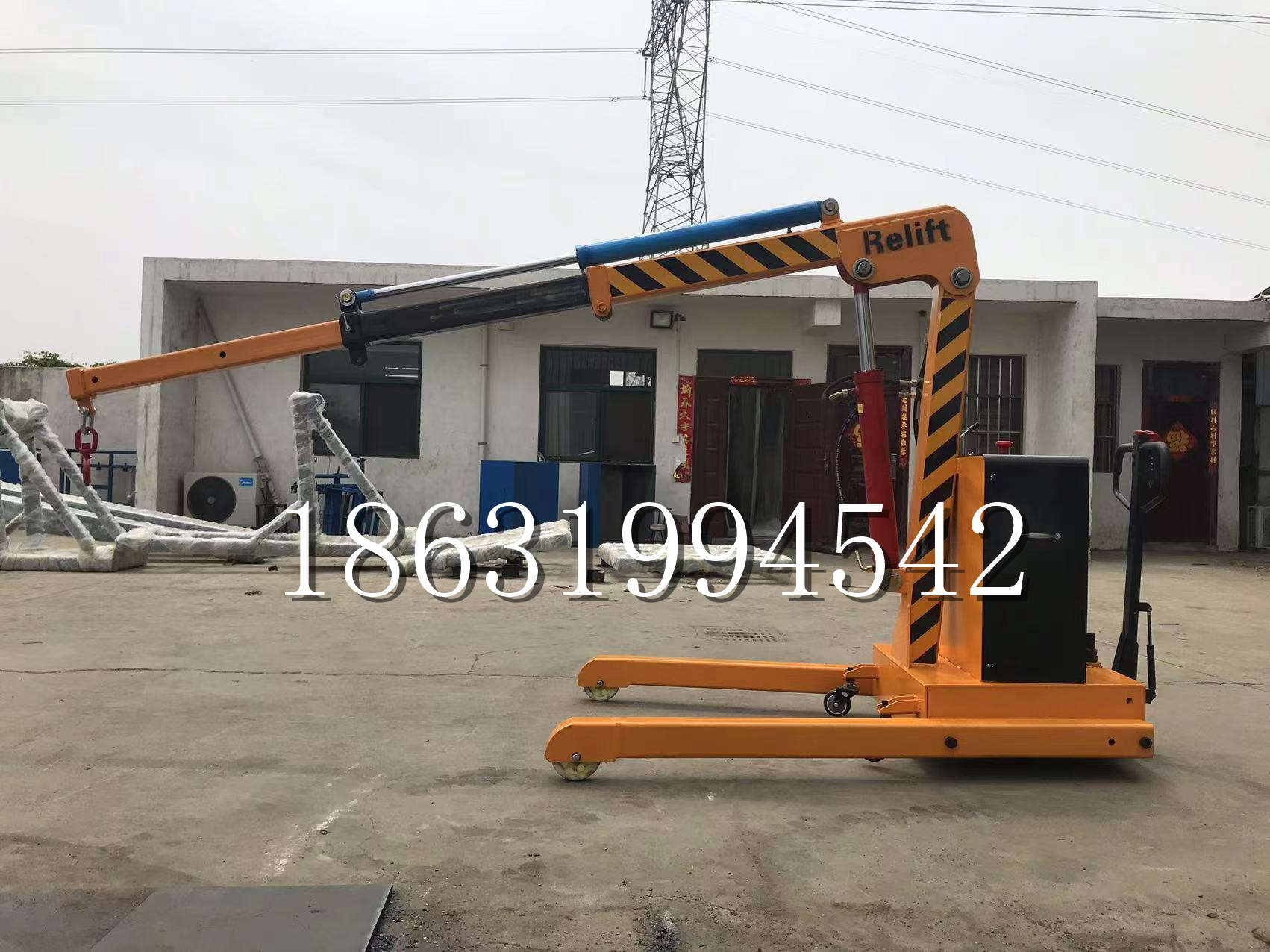 岢岚县久征定做3吨三轮随车吊 农用园林绿化移树吊 平板工程用小吊机